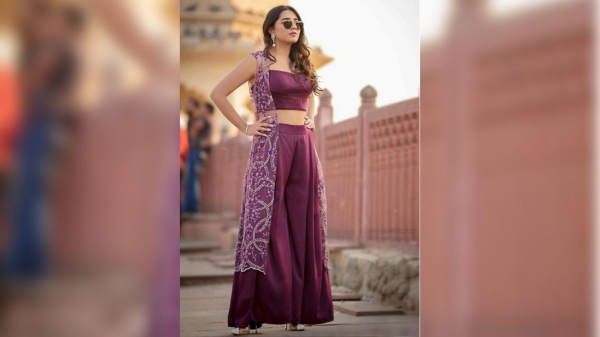 Wedding Season 2021: Look Your Best With These Fashionable Cues 