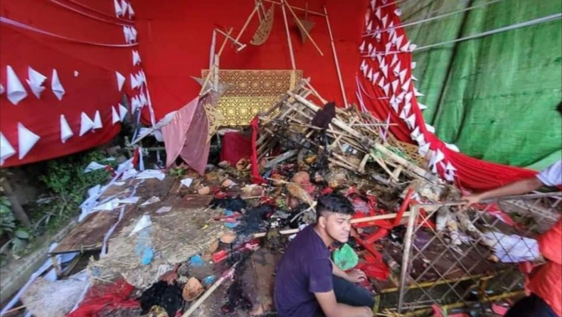 Bangladesh: mobs attack Hindus and destroy temples-pandals during Durga Puja