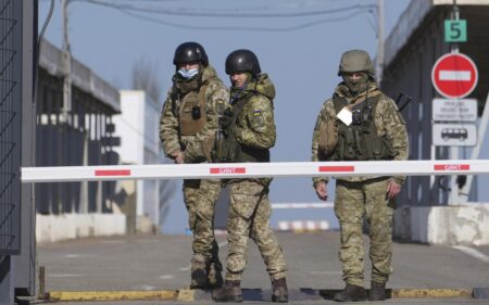 Kyiv imposes an "intensified" curfew