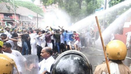 KSU protest turned violent in Thiruvananthapuram
