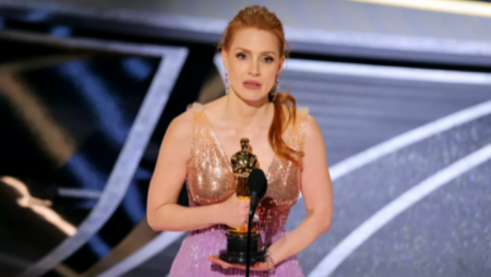 Jessica Chastain called out the Anti-LGBTQ+ legislation in her Oscar acceptance speech