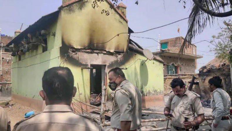 High court orders CBI to investigate into Bengal violence case.