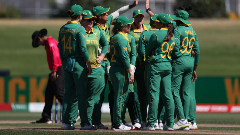 The Undefeated South Africa beats The White Fern by 2 wickets