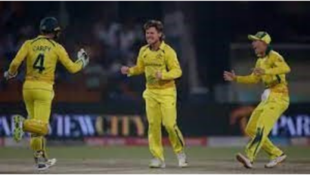 Australia vs Pakistan1stODI:Australia beat Pakistan by 88 Runs and win the first ODI