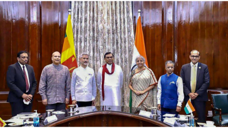 Sri Lanka receives a $1 billion credit line from India.