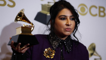 Arooj Aftab becomes first female Pakistani to win Grammy
