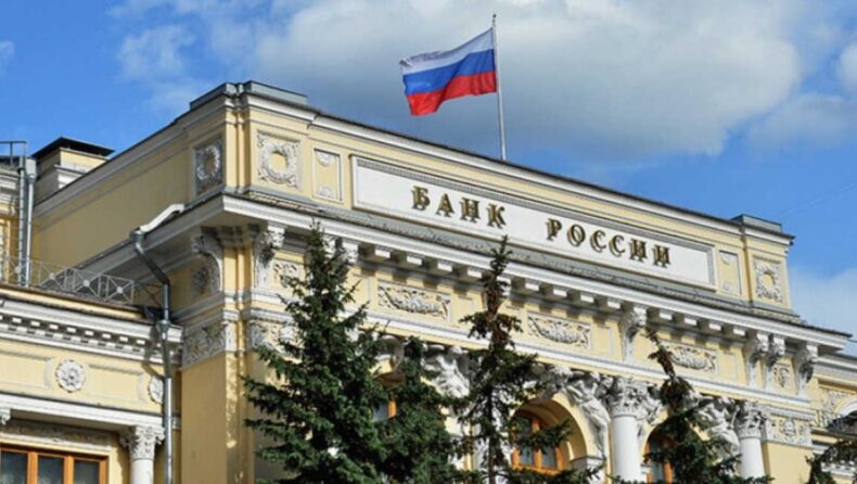 Money transfers to other countries in Russia are now easier
