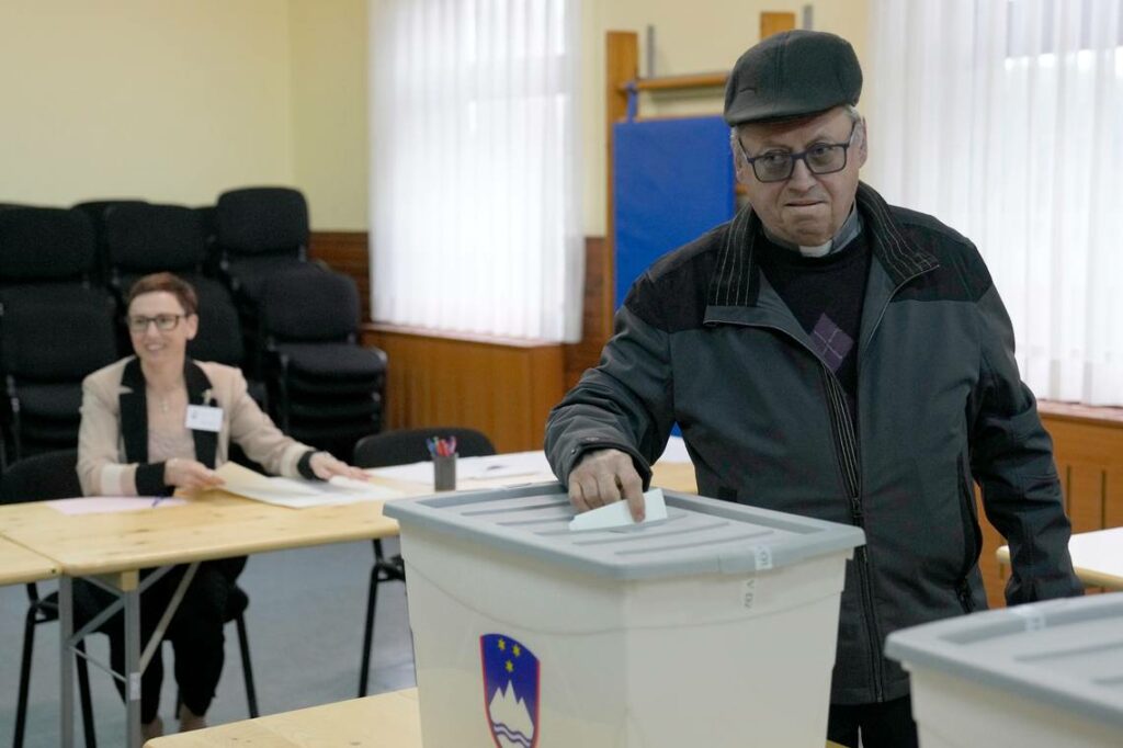 Slovenians Vote in a Tight Race Between Populists, Liberals