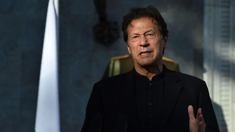 Khan to continue in office, announced President Alvi