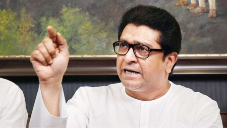Court issued non-bailable against MNS Thackeray case