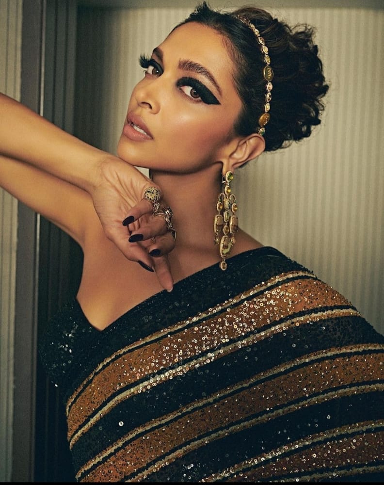 Cannes 2022: Deepika's desi look at Cannes, see the most beautiful and unseen pictures ever. - Asiana Times