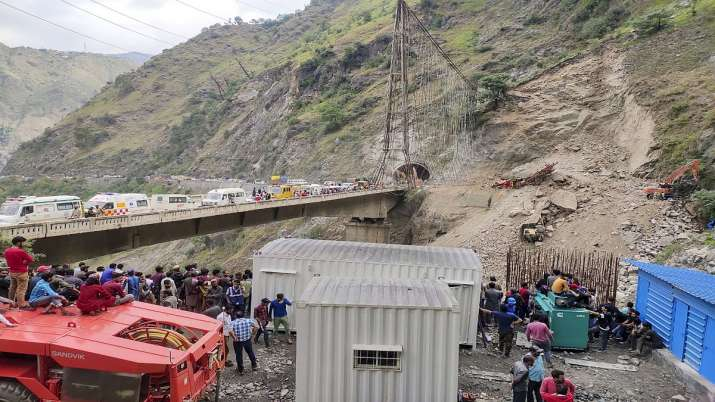 KASHMIR: Collapsed Tunnel Leaves 10 Dead - Asiana Times