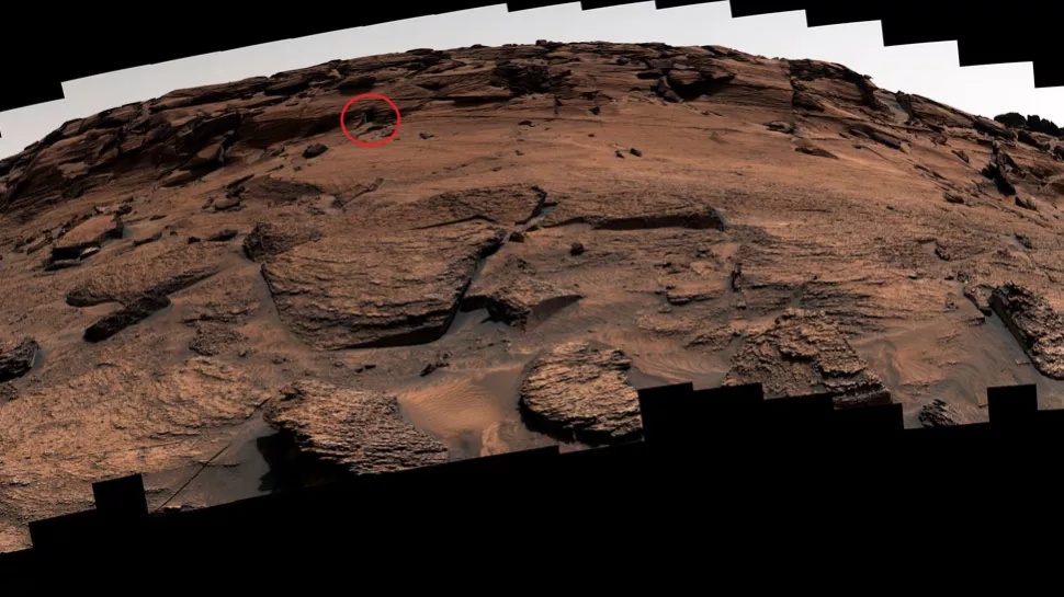 NASA: 'Dog door' on Mars is a rocky 'doorway into ancient past'  - Asiana Times