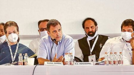 Rahul Gandhi Draws Flak from Regional Leaders; Shashi Tharoor to the Rescue - Asiana Times