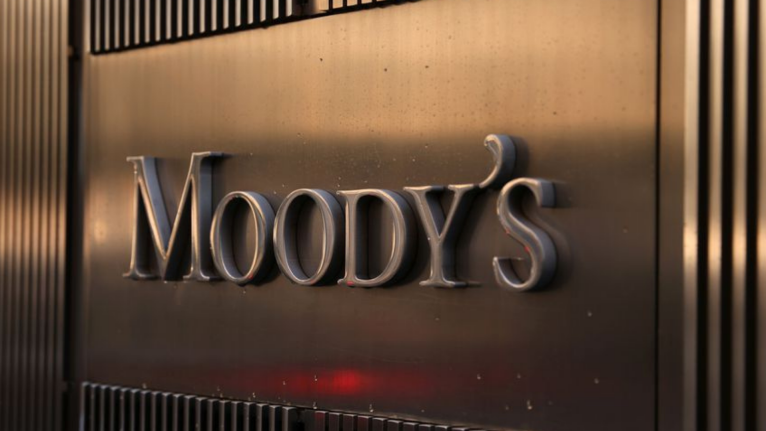 MoodY's