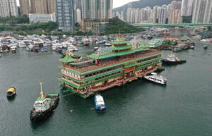 Hong Kong: Iconic floating Jumbo restaurant sinks - Asiana Times