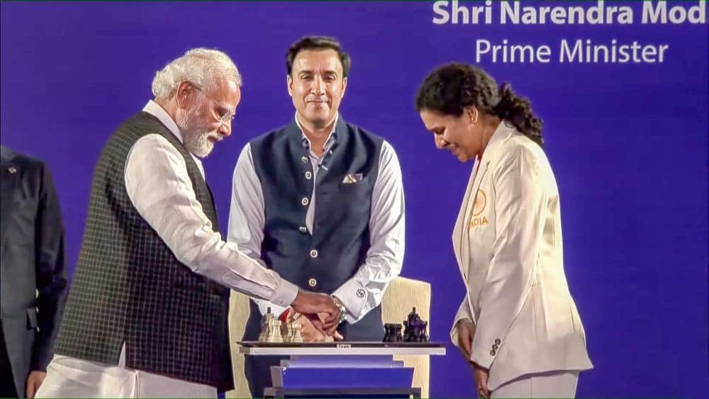Indian Prime Minister Flags off First ever torch Relay for Chess Olympiad