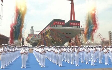 The new aircraft carrier Fujian from China raises problems for the Indian Navy