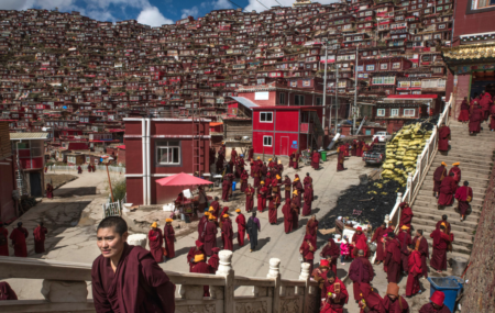 China relocates 17,000 Tibetans