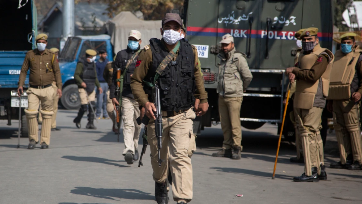 A teacher from Jammu and Kashmir shot dead in Kulgam 