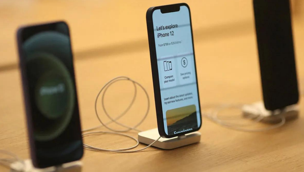 EU agrees with the single mobile charging port in blow to apple