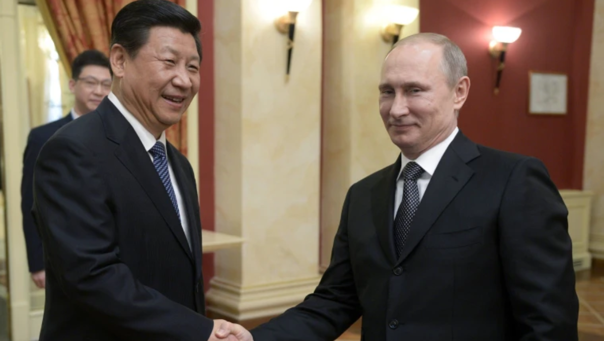 China supports Russia, but calls Ukraine crisis "alarm for humanity"