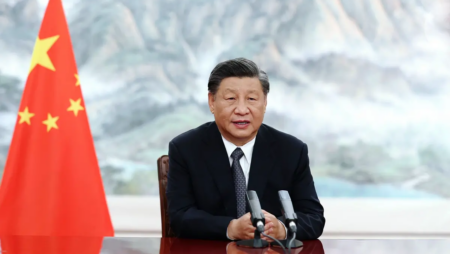 China supports Russia, but calls Ukraine crisis "alarm for humanity"
