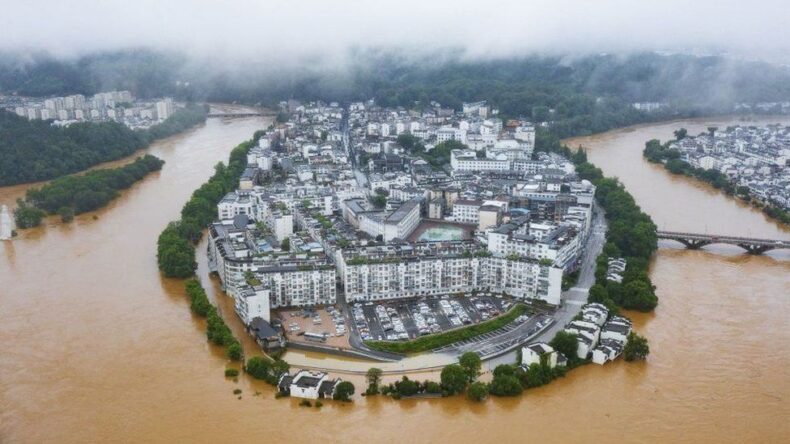 Hundreds of thousands of people have been evacuated as floods ravage southern China.