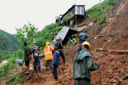 Manipur has a huge land slide killed several army staff. - Asiana Times
