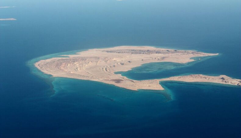 At the Red Sea Tiran and Sanafir Islands, cameras will take the place of peacekeepers, Israel