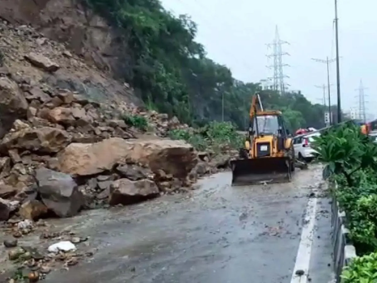 Landslide hits Mumbai’s Ghatkopar area, houses collapse due to floods