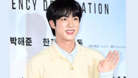 BTS's Jin Greets Stars Shyly at the VVIP Screening of Emergency Declaration