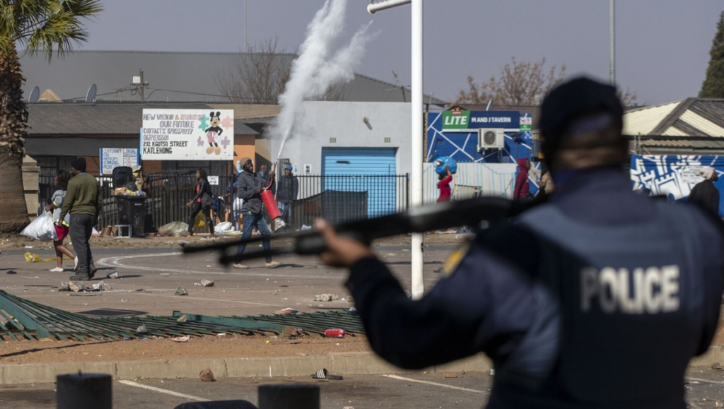 <strong>15 dead in a mass shooting in Soweto, South Africa</strong> - Asiana Times