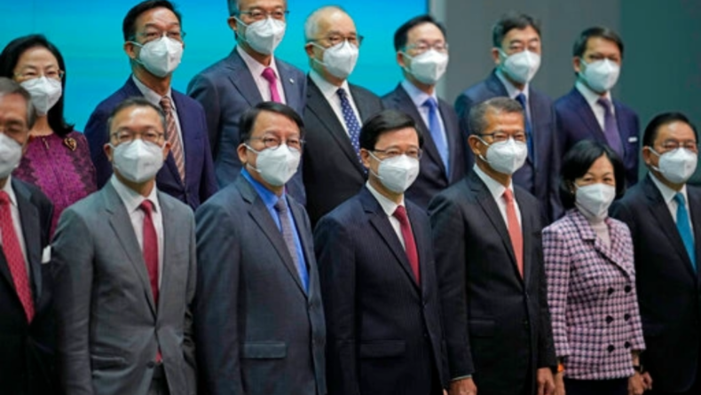 John Lee of Hong Kong emphasizes balance in easing quarantine