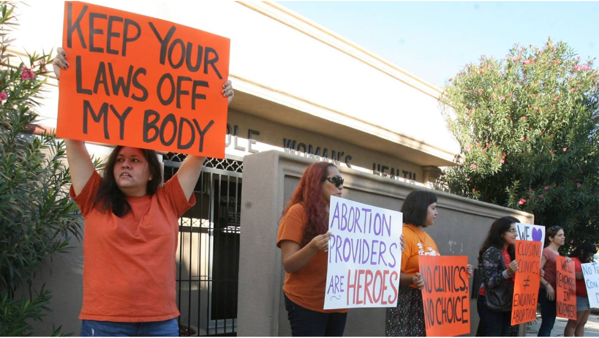 Texas Supreme Court has blocked an order to resume abortions