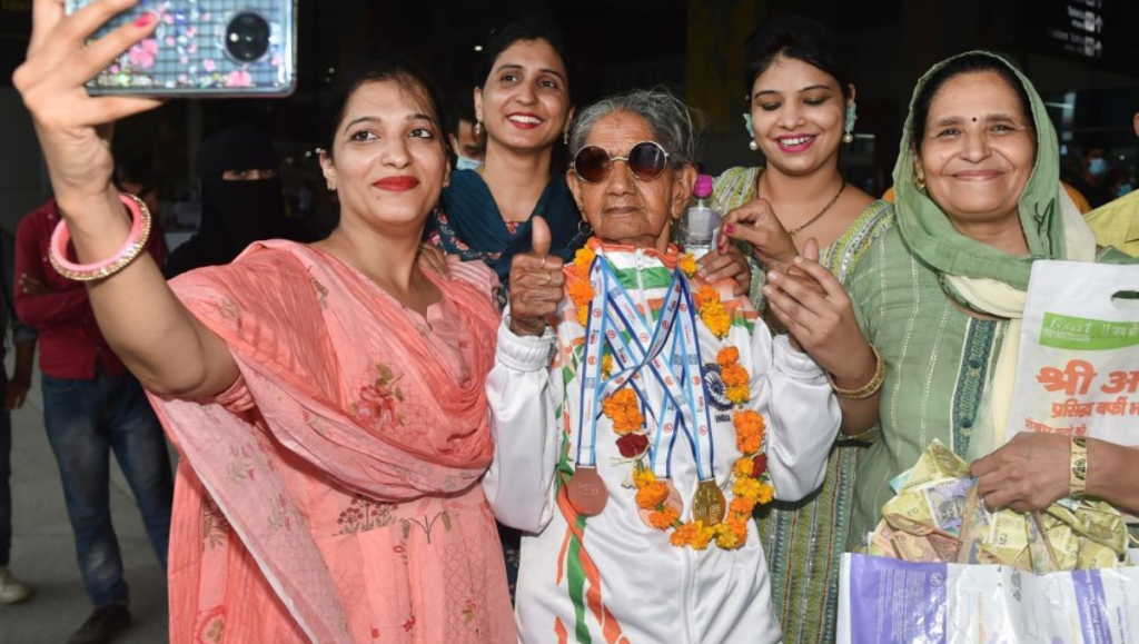 Do You Think Age a Bar! See How Bhagwani Devi Proves It Wrong - Asiana Times