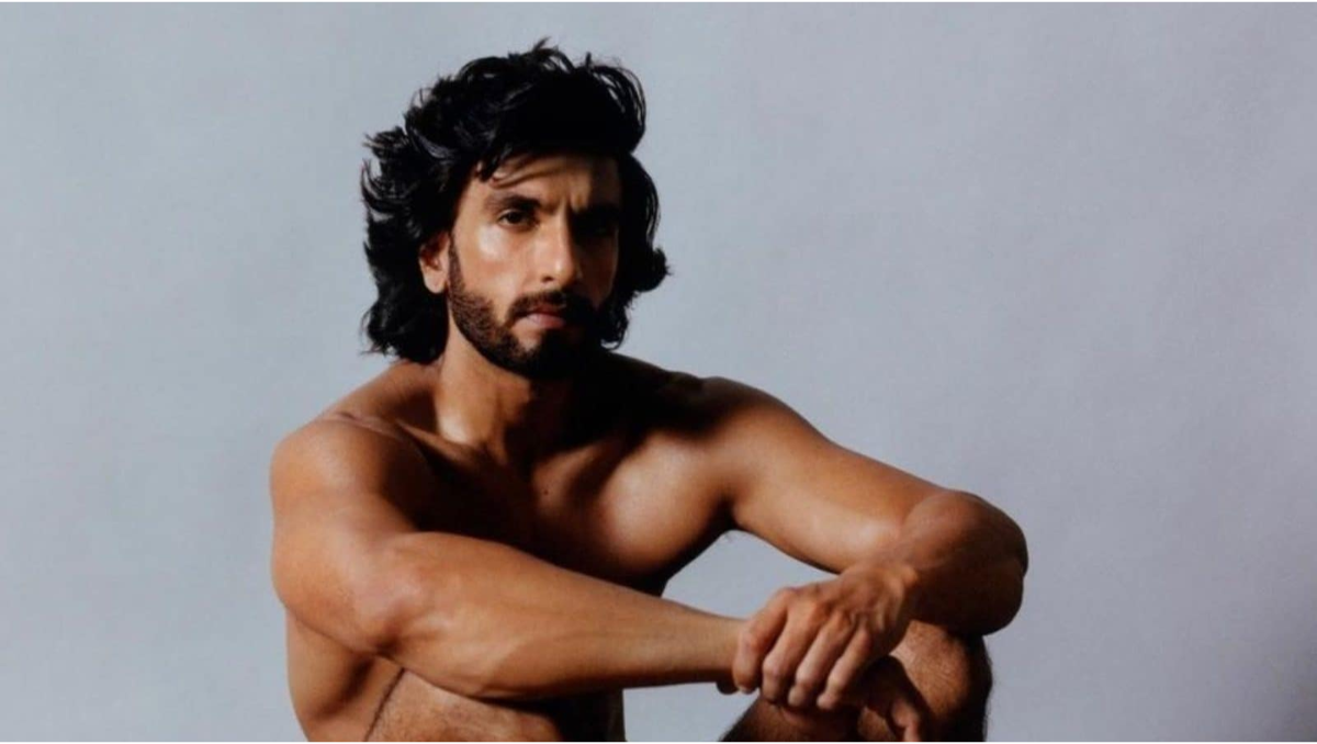 Ranveer Singh posts quirky picture and the Internet has a field day!