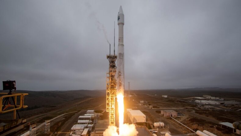 ULA's Atlas 5 Lifts Off Of A Test Missile Warning Satellite For The U.S Space Force