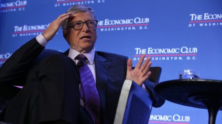 Bill Gates to donate all his wealth and ditch the billionaire title - Asiana Times