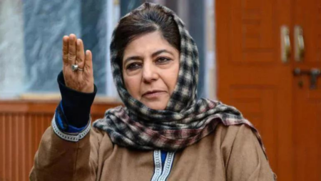 Connect the J and K like Pakistan is doing with POK : Mehbooba Mufti