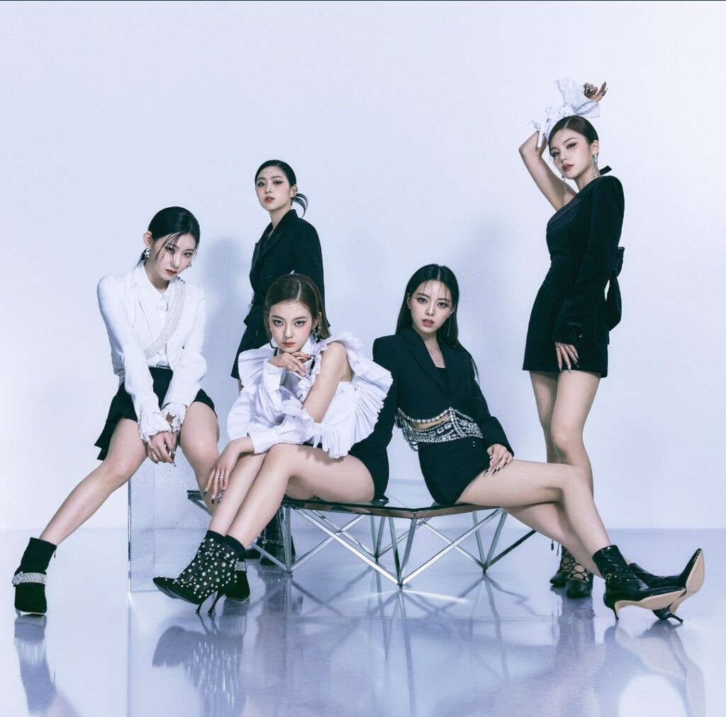 ITZY Releases their Song “Sneakers” From a New Mini Album “Checkmate" Today! - Asiana Times
