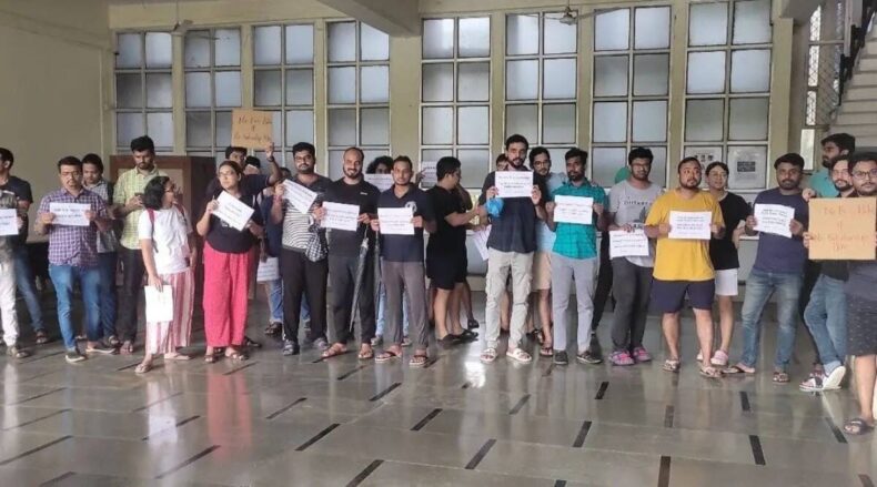 Students at IIT Bombay begin a relay hunger strike in protest of a fee increase. - Asiana Times