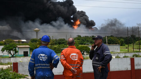 CUBA: 121 casualties and 17 firefighters go missing after an oil store fire  - Asiana Times