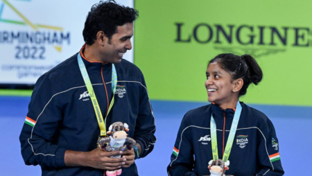 India wins Gold in TT mix double in CWG