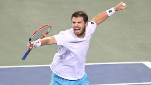 Norrie stops Alcaraz's charge to enter the Cincinnati semifinals