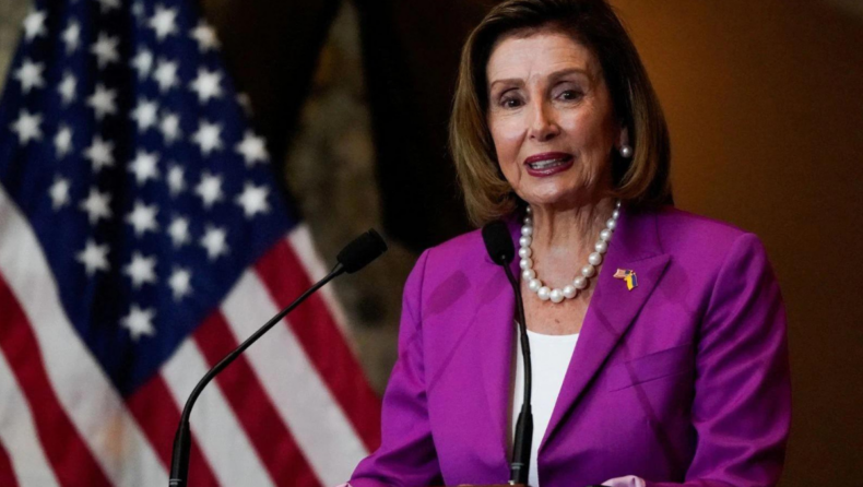 Nancy Pelosi Taiwan Updates: The House Speaker will soon arrive in Taipei; China warns US lawmakers against "playing with fire."