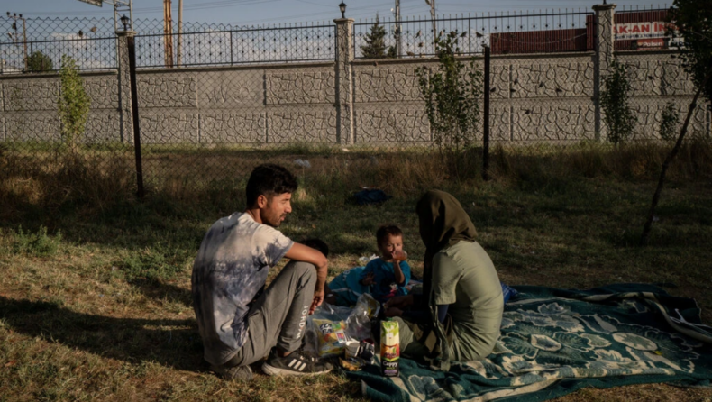Rights watchdog blames Iran, Turkey, surge in illegal Afghan migrant pushbacks