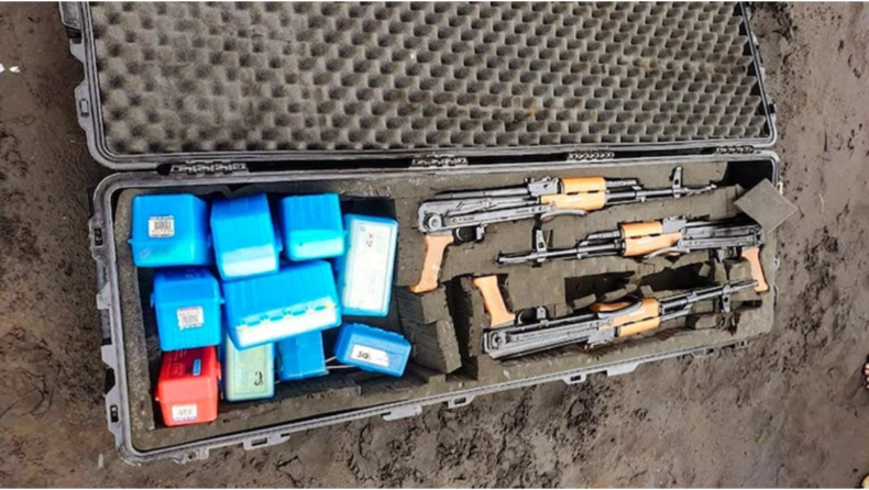 THREE AK-47 RIFLES FOUND IN BOAT, SITUATION OF PANIC.