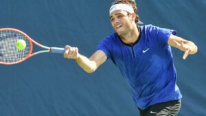 Taylor Fritz moves past fatigued Kyrgios in Cincinnati round two Taylor Fritz moves past fatigued Kyrgios in Cincinnati round two
