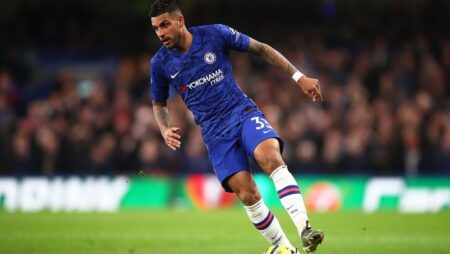 Emerson Palmieri joins West Ham from Chelsea for £15m